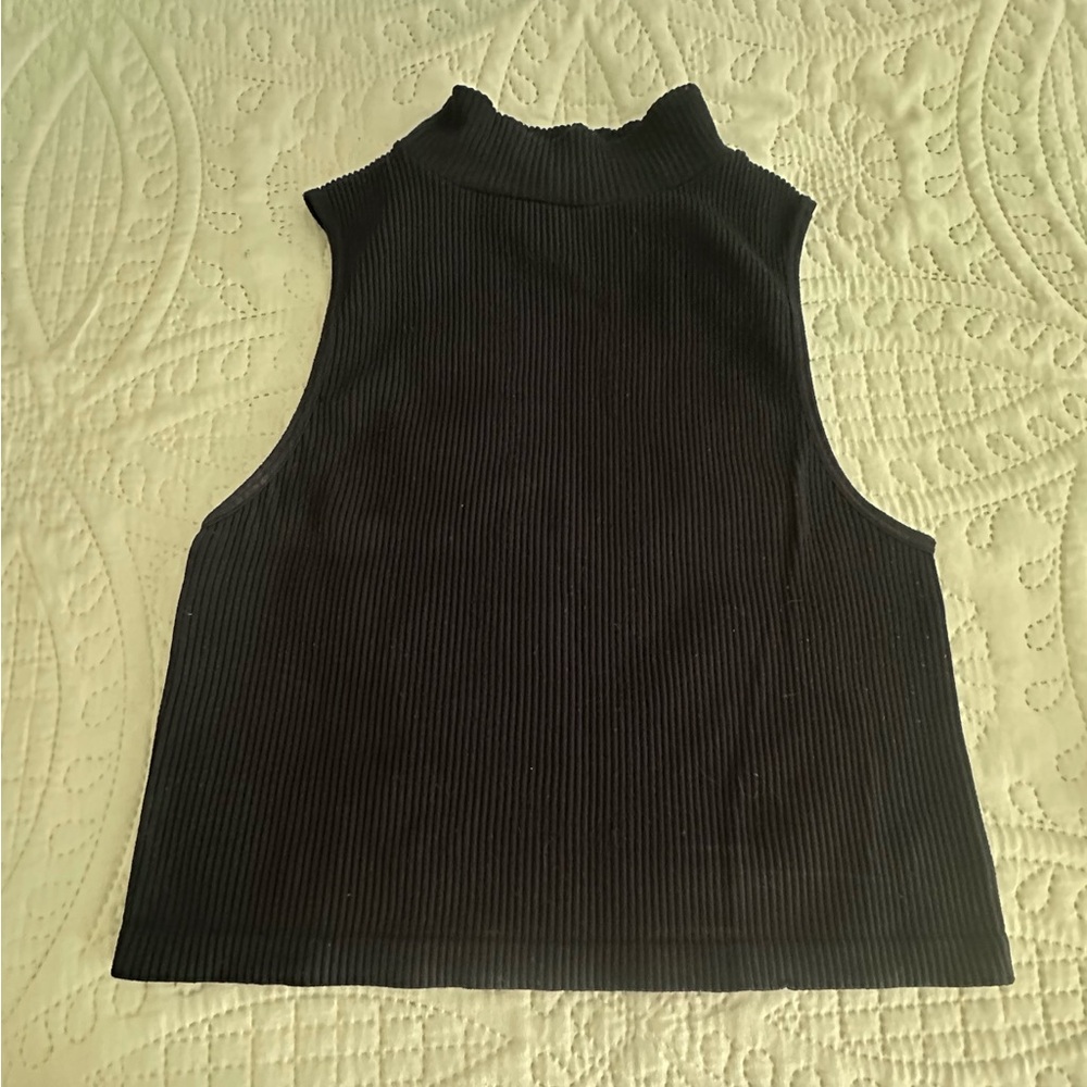 Zara Black Sleeveless Ribbed Knit Mock Turtleneck Sleeveless Crop Tank Top M / L